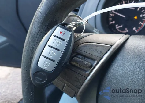 2014 Nissan Altima 2.5 S z USA, uszkodzony, nr VIN 1N4AL3AP3EC185472